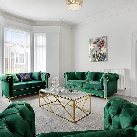 Stunning 4-Bedroom, 2 Bathrooms In Sunderland Sunderland  Extérieur photo